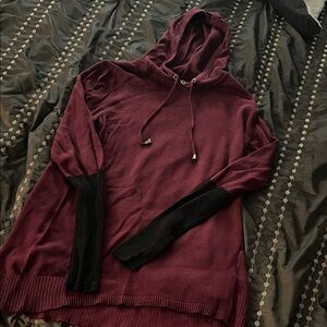 Cable & Gauge Burgundy and Black hooded Sweater